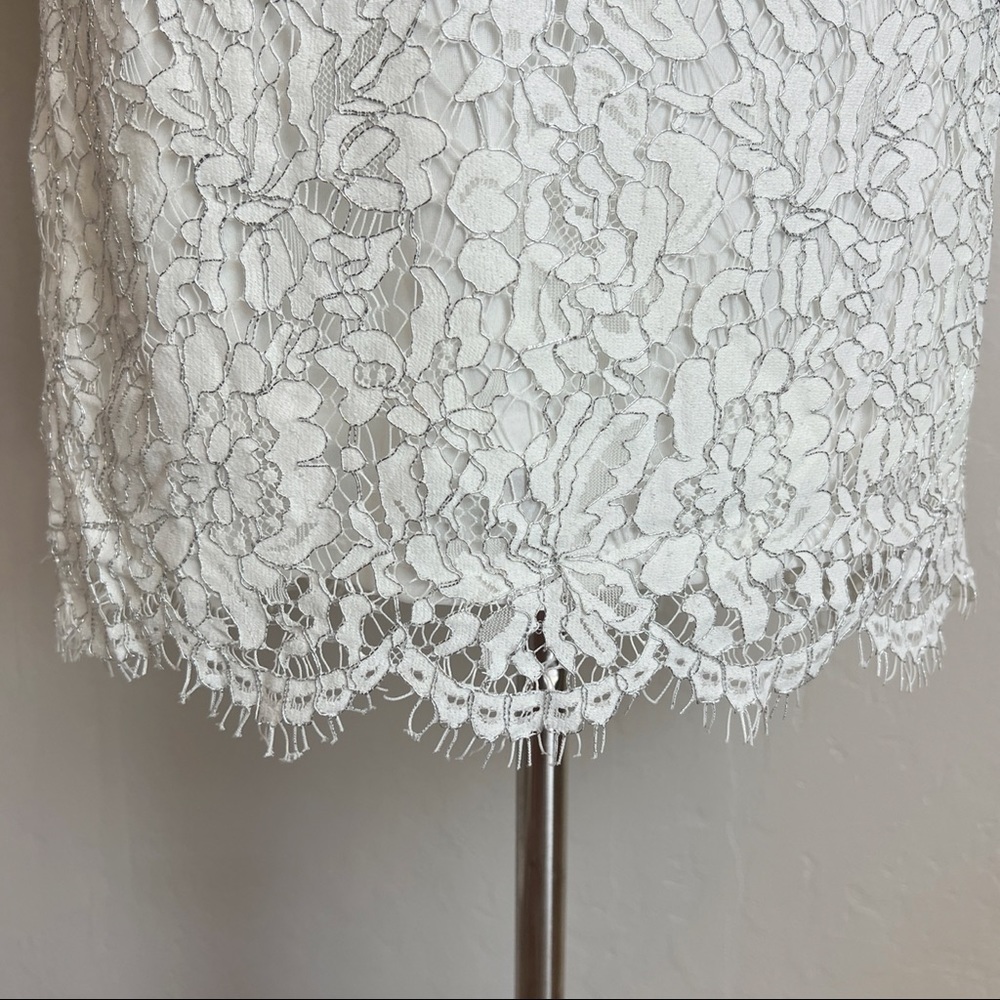 ✖️SOLD✖️•ADRIANNA PAPELL•White Formal Lace-Overlay Sheath Dress w/Metallic Sheen - Picture 7 of 15